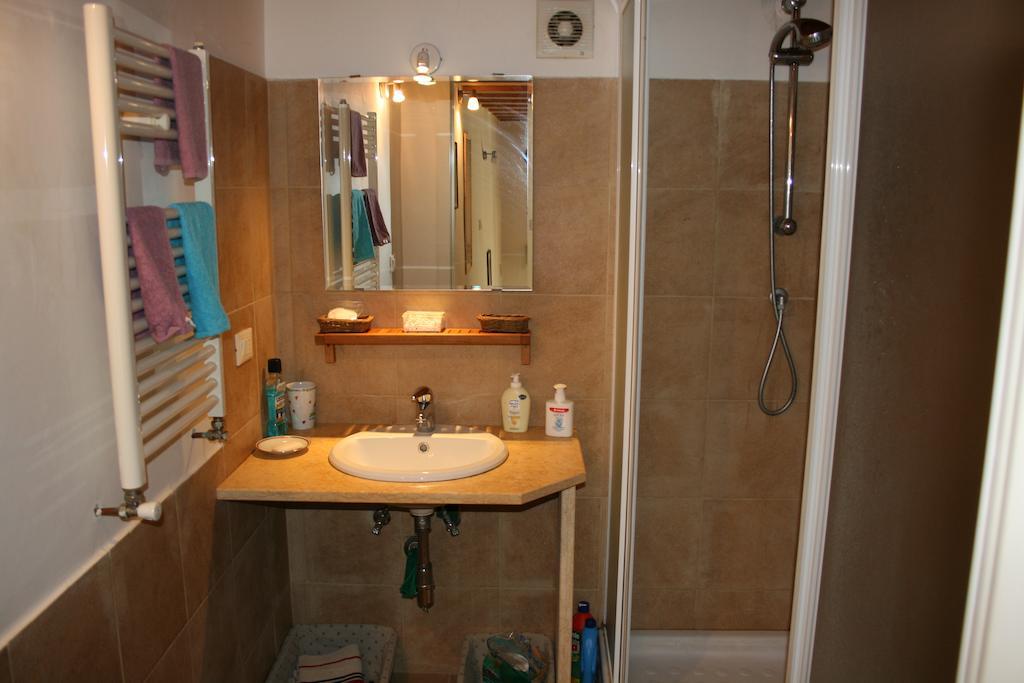 Ferienwohnung Piazzetta Santa Barbara Bari Zimmer foto