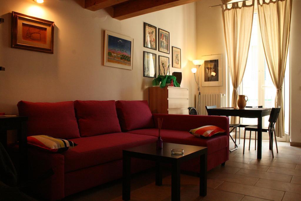Ferienwohnung Piazzetta Santa Barbara Bari Zimmer foto