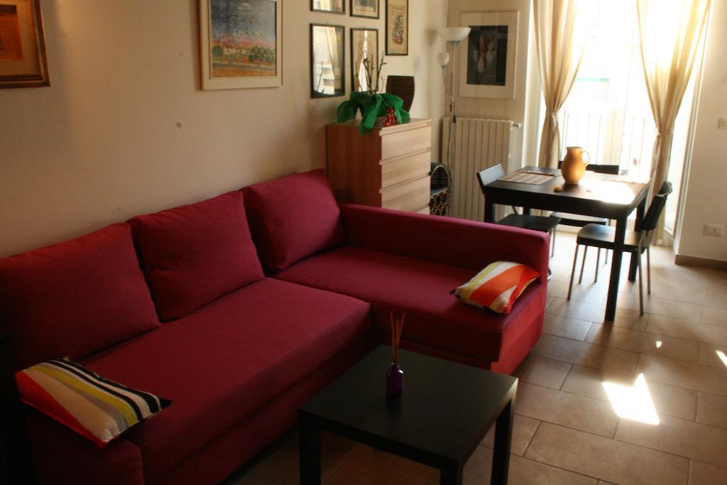 Ferienwohnung Piazzetta Santa Barbara Bari Zimmer foto