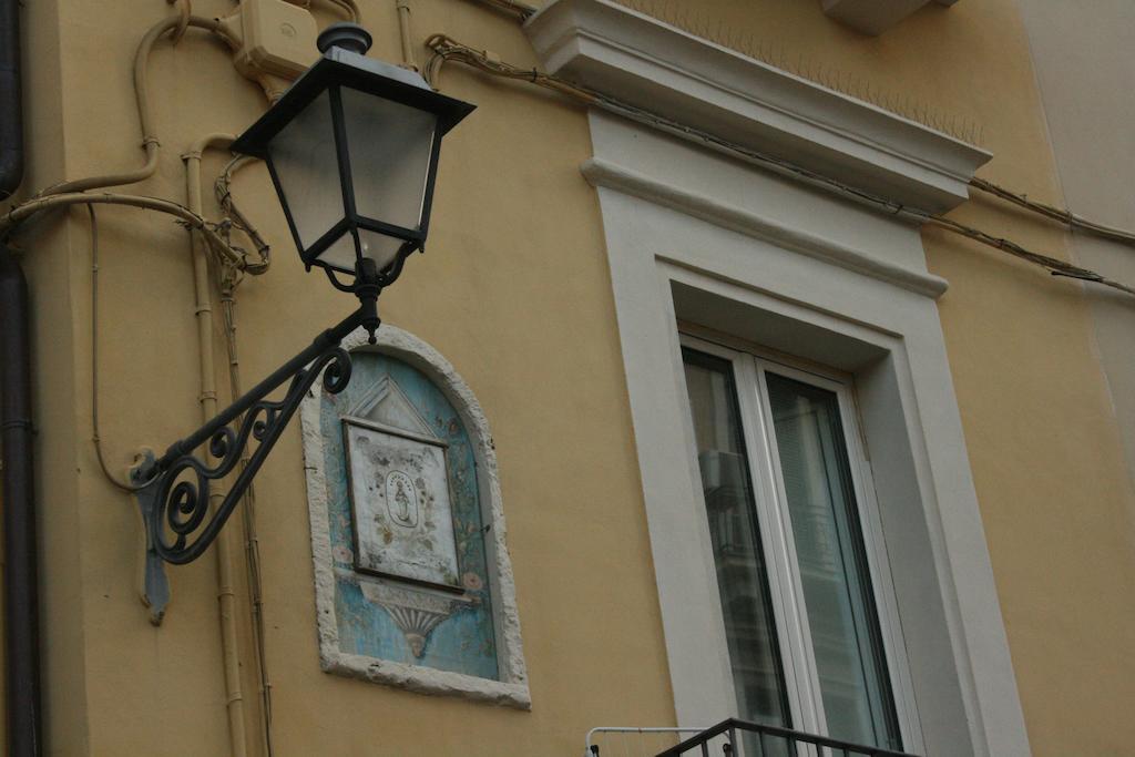 Ferienwohnung Piazzetta Santa Barbara Bari Zimmer foto